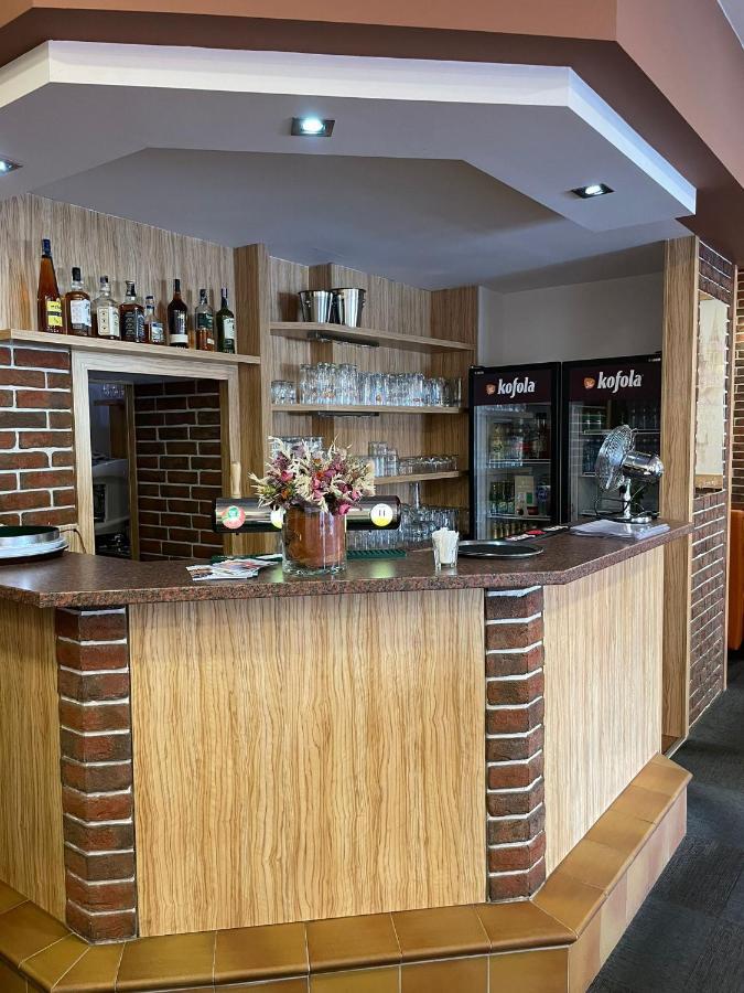 Hotel U Mesta Prahy Náchod Buitenkant foto